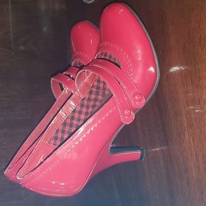Bongo red high heels